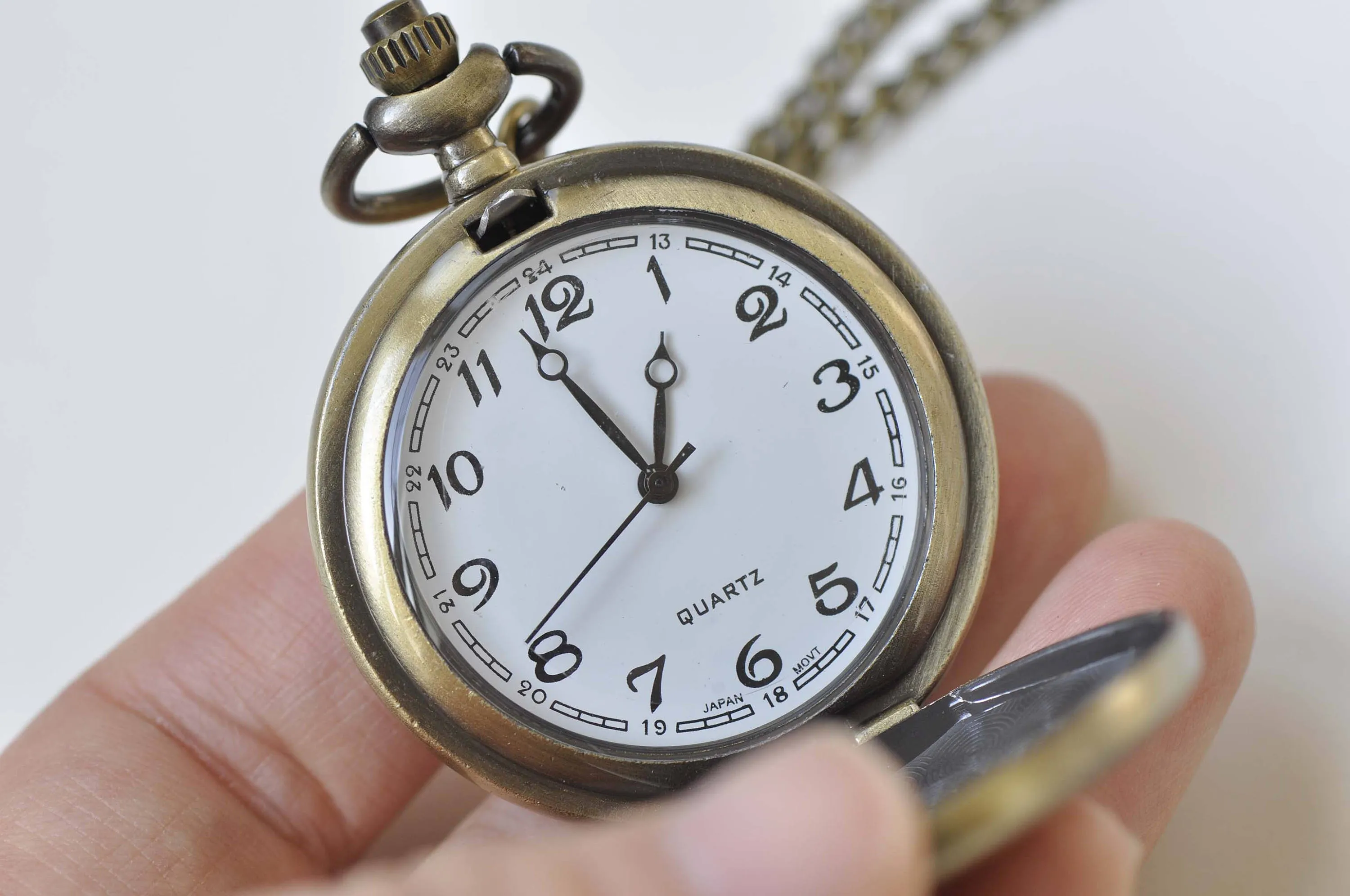 1 PC Antique Bronze Round Blank Pocket Watch Necklace 40mm A3830