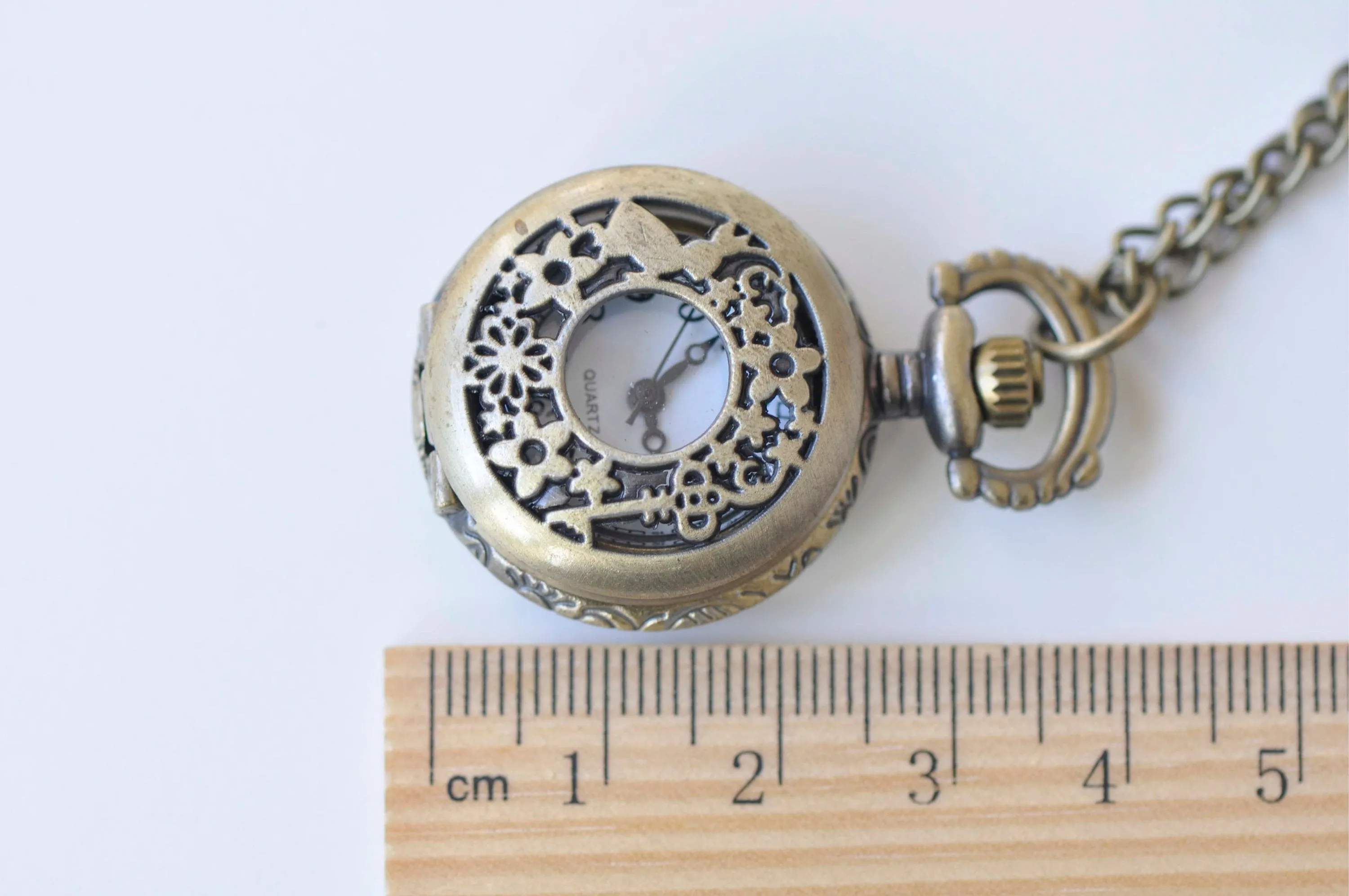 Antique Bronze Filigree Pocket Watch Necklace Set of 1