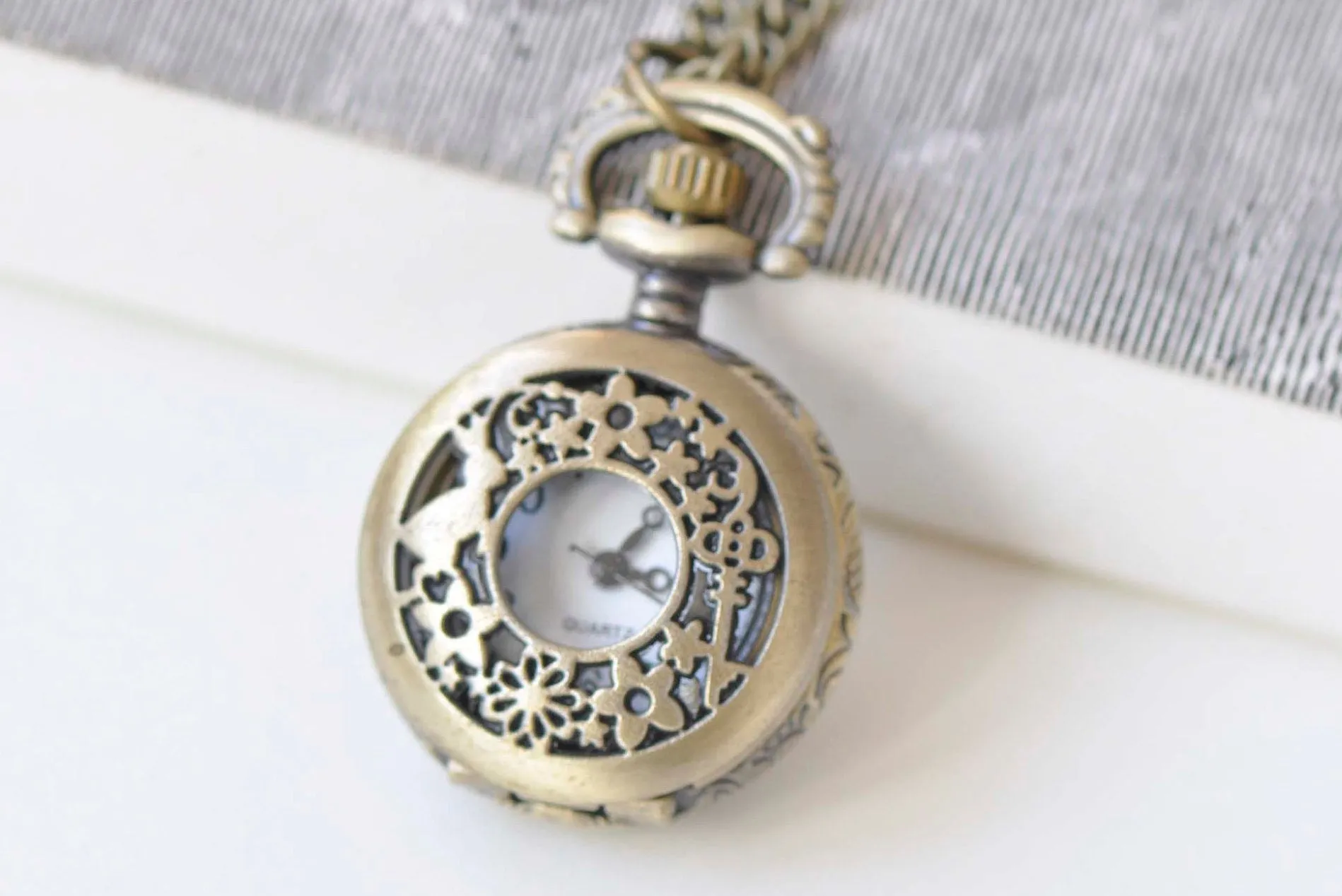 Antique Bronze Filigree Pocket Watch Necklace Set of 1