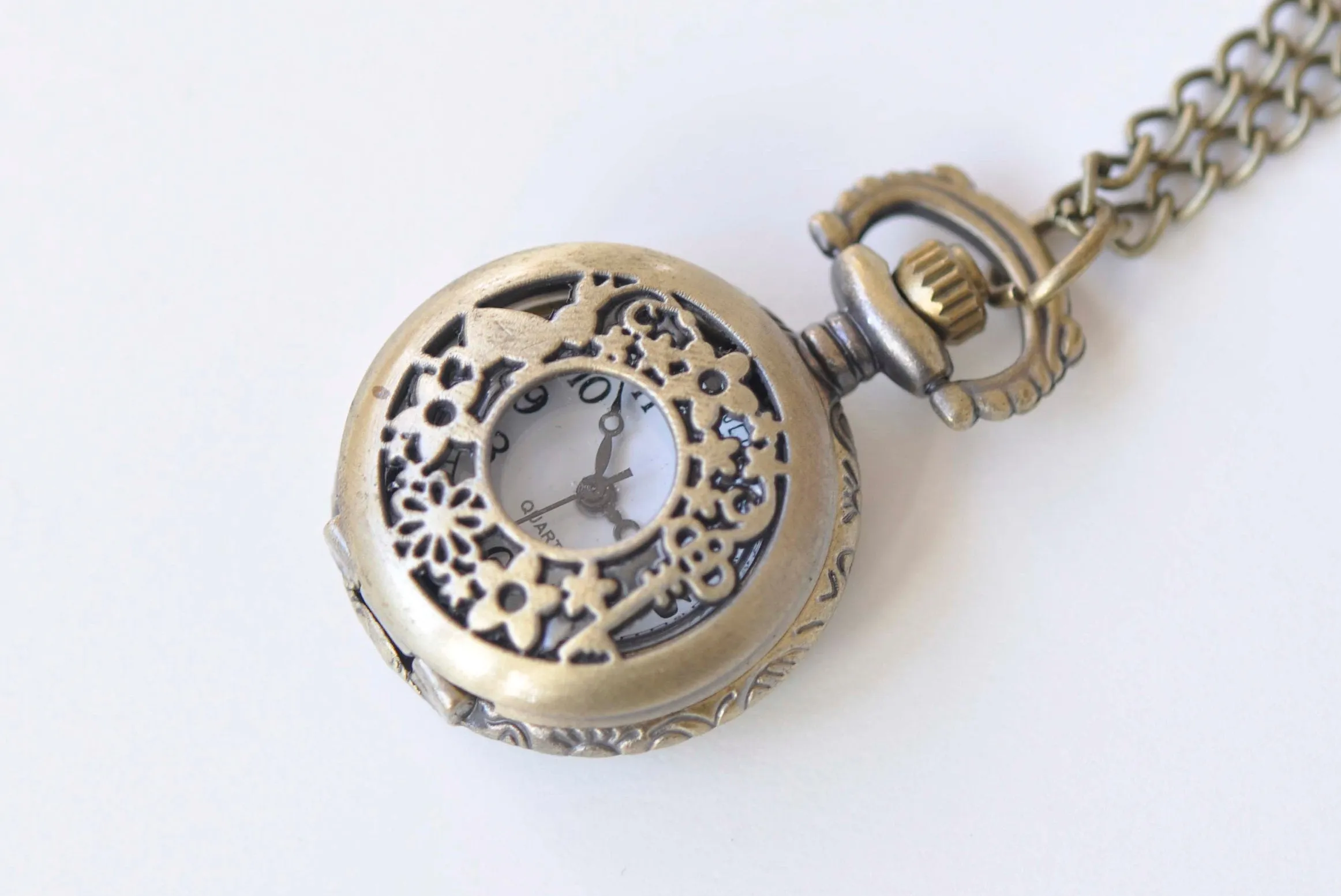Antique Bronze Filigree Pocket Watch Necklace Set of 1