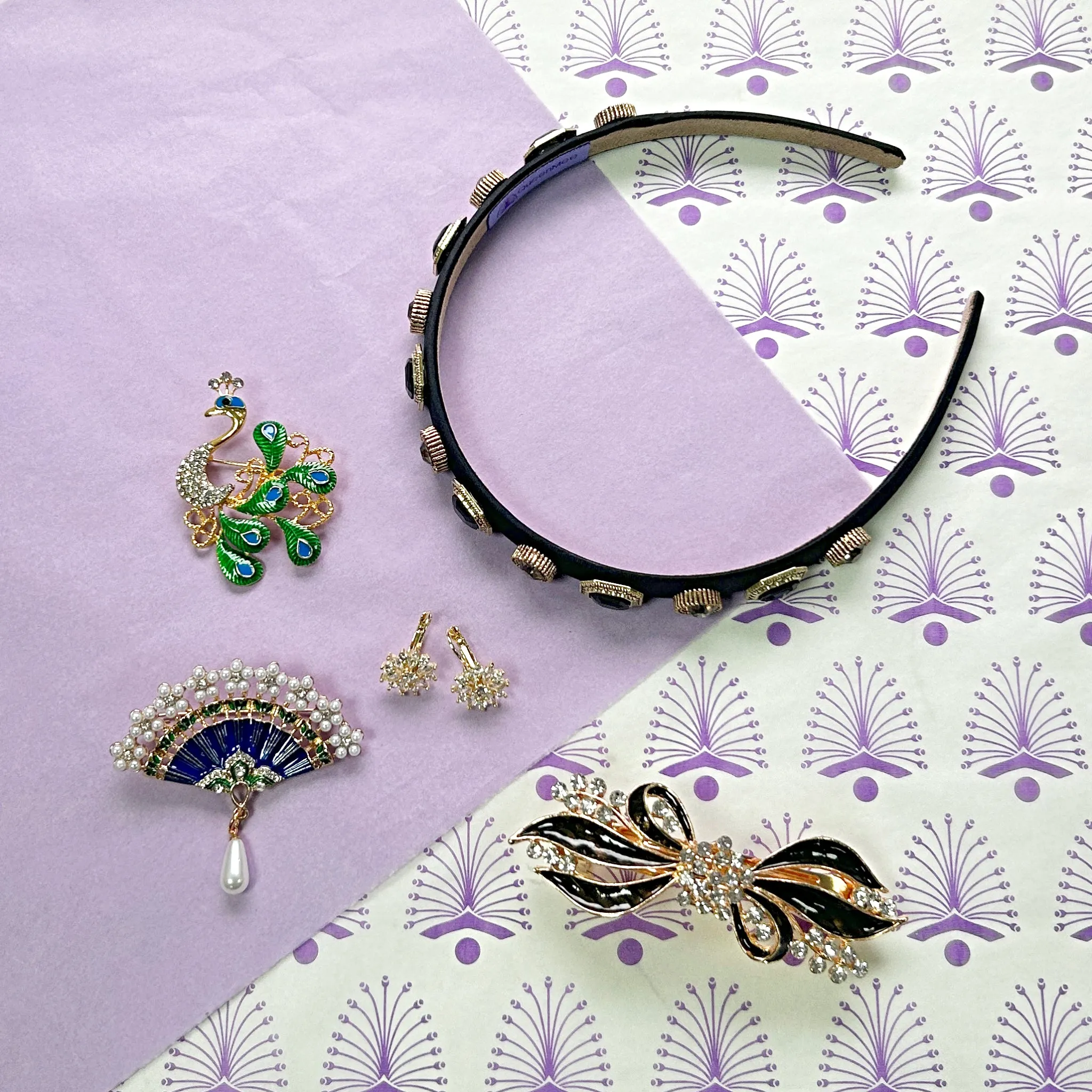 Hair Accessories Gift Box for a Vintage Queen - 30% Off