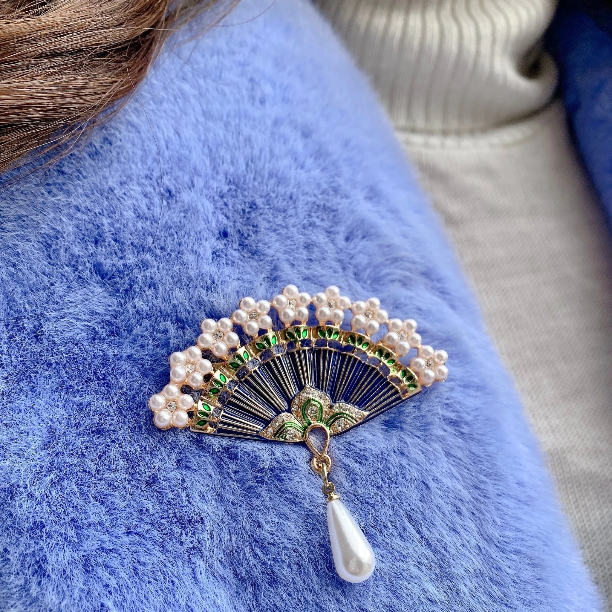 Hair Accessories Gift Box for a Vintage Queen - 30% Off