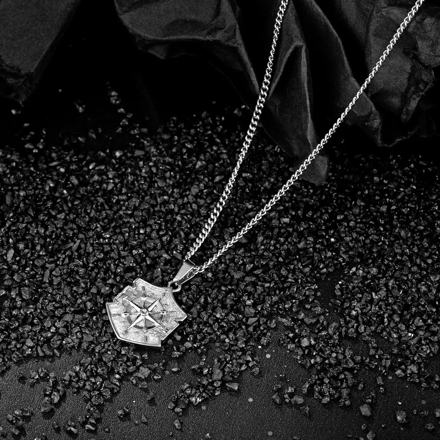 murtoo Compass Pendant Necklace for Men, Gold Silver Stainless Steel Mens Compass Necklaces, Stylish Jewelry Gift for Men Him Her