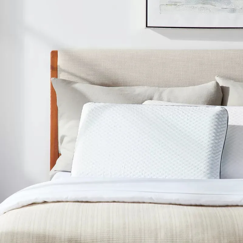 New Wayfair Sleep™ Memory Foam Medium Support Pillow in KING! 1 Pillow! Retails $89 