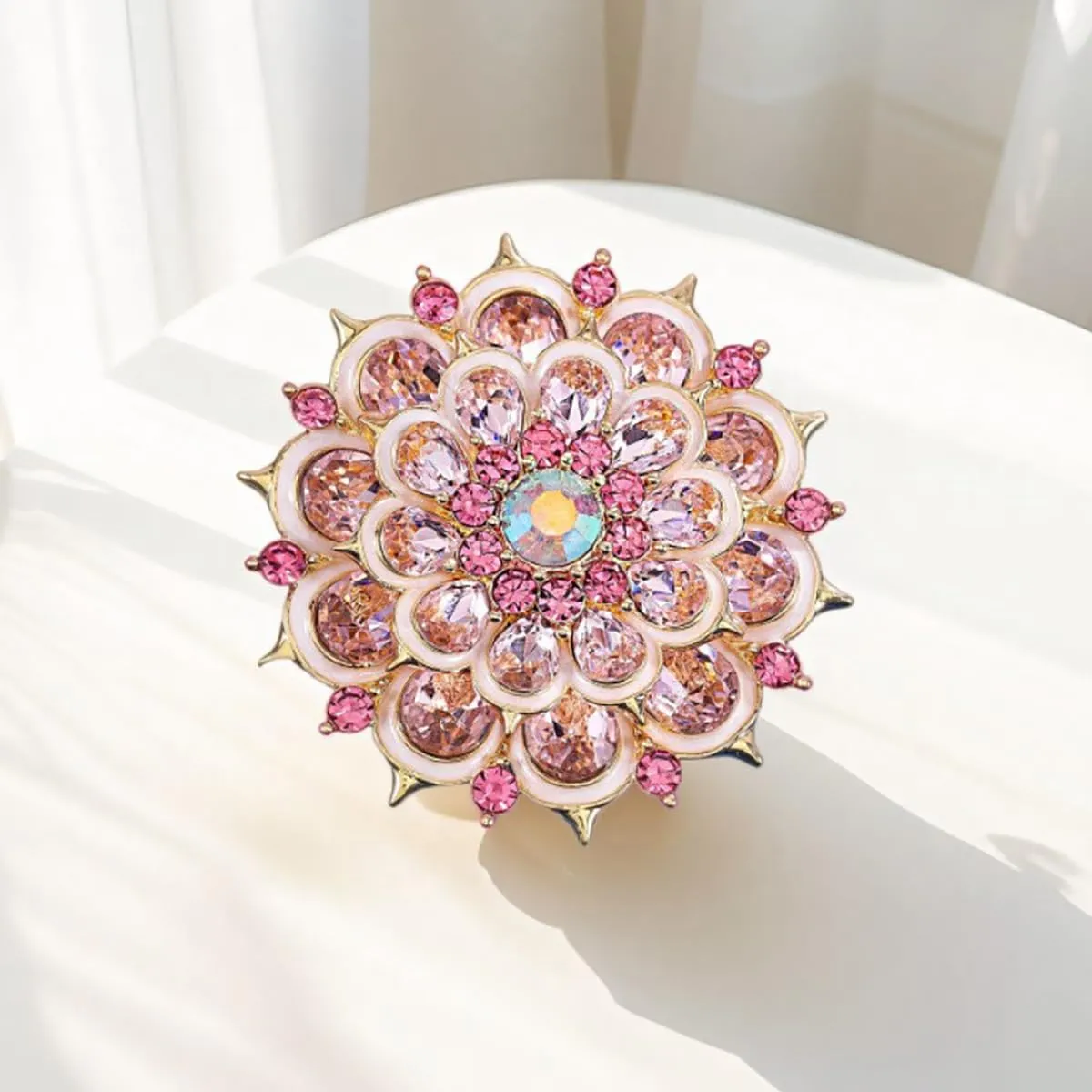 Rhinestone Crystal Flower Brooch Pin Sparkling Large Crystal Sunflower Brooch Vintage Floral Lapel Pins Rhinestone Flower Bouquet Broochs Rose Snowflake Broochs Wedding Bridal Dress Jewelry for Women