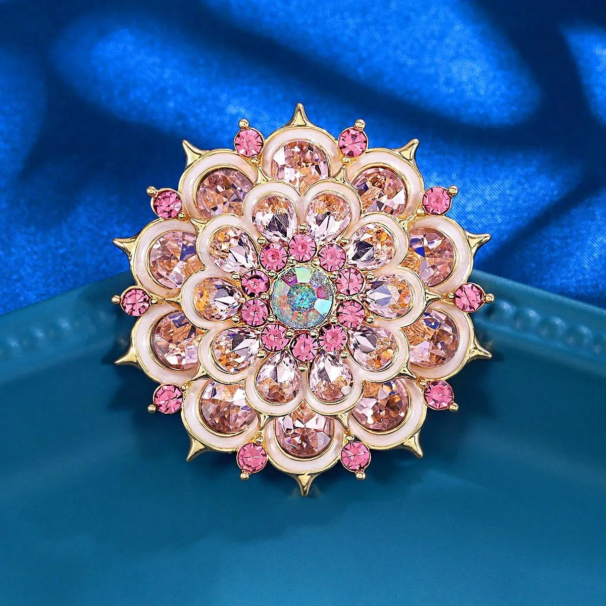 Rhinestone Crystal Flower Brooch Pin Sparkling Large Crystal Sunflower Brooch Vintage Floral Lapel Pins Rhinestone Flower Bouquet Broochs Rose Snowflake Broochs Wedding Bridal Dress Jewelry for Women