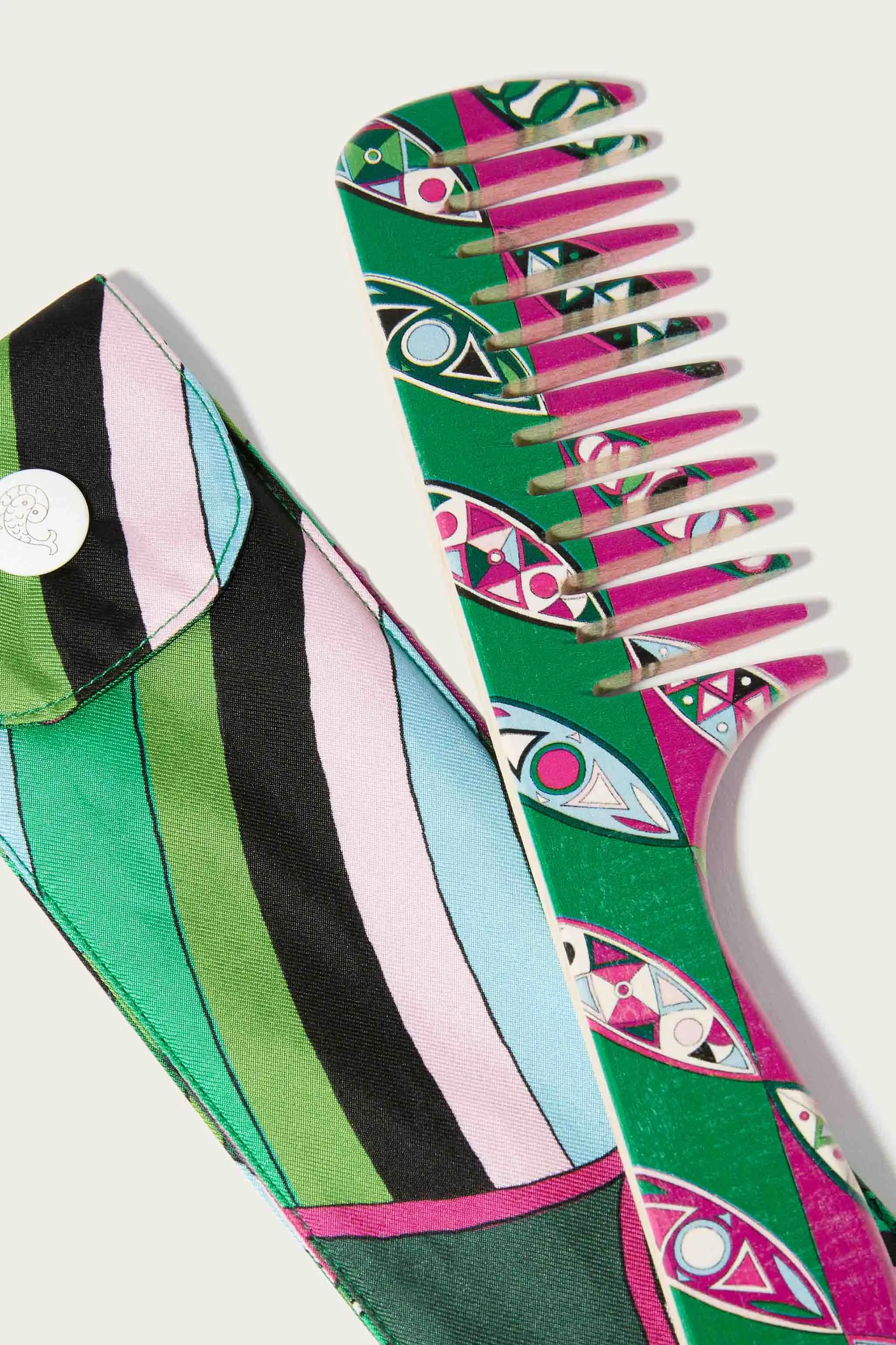 Rombi-Print Wooden Comb And Pouch Set