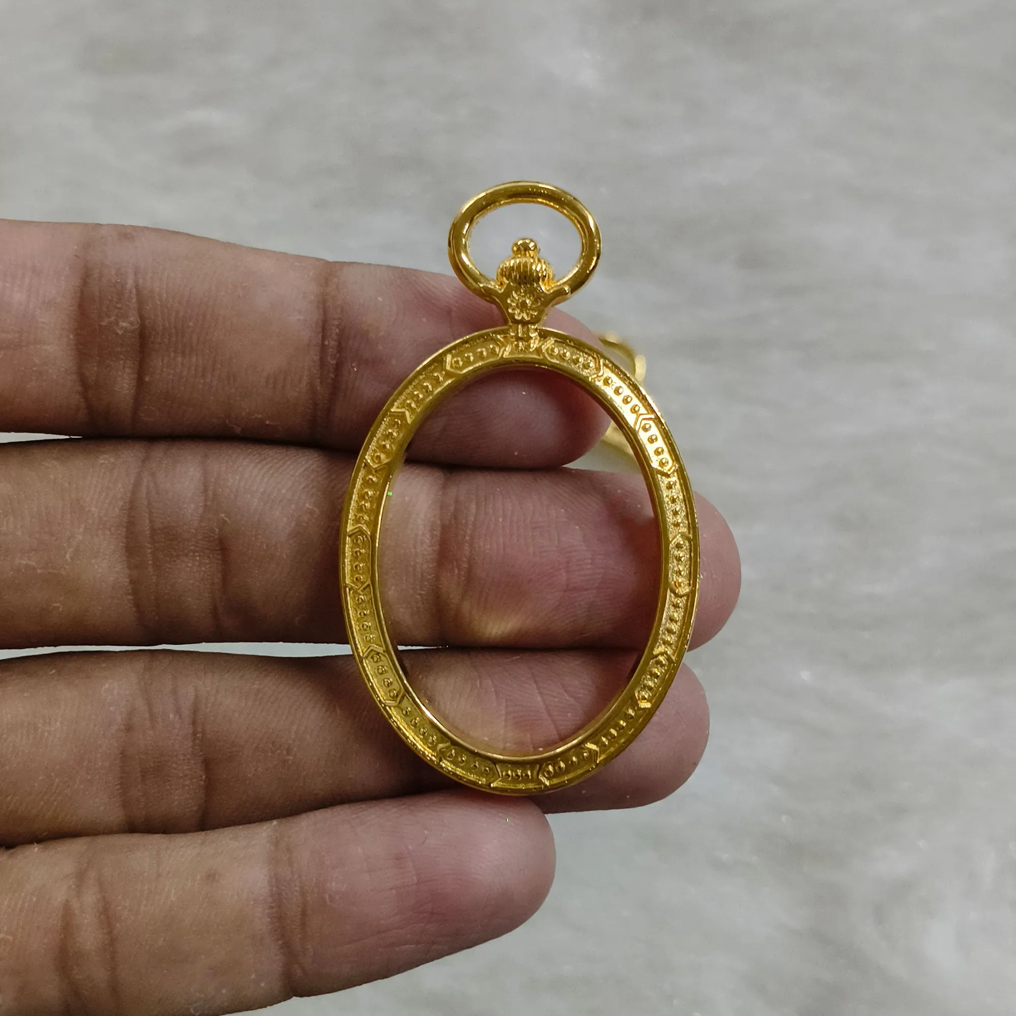 Vintage Pocket Watch Bezel-Charm